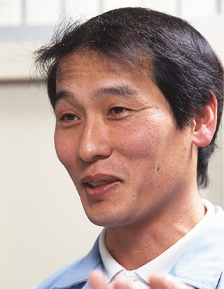 Jiro Izaki，雅马哈道路测试单元，第二项目工程部的成员，采访时